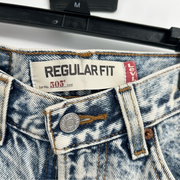 Levi's vintage 505 Regular fit American flag cut off Jean denim shorts size 31” - Picture 4 of 11